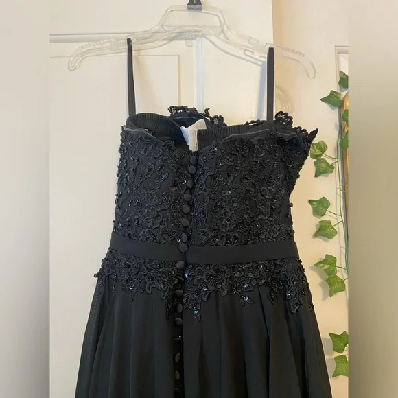 Stacees, Black strapless A-line prom dress (Brand new, unworn) - Picture 5 of 6